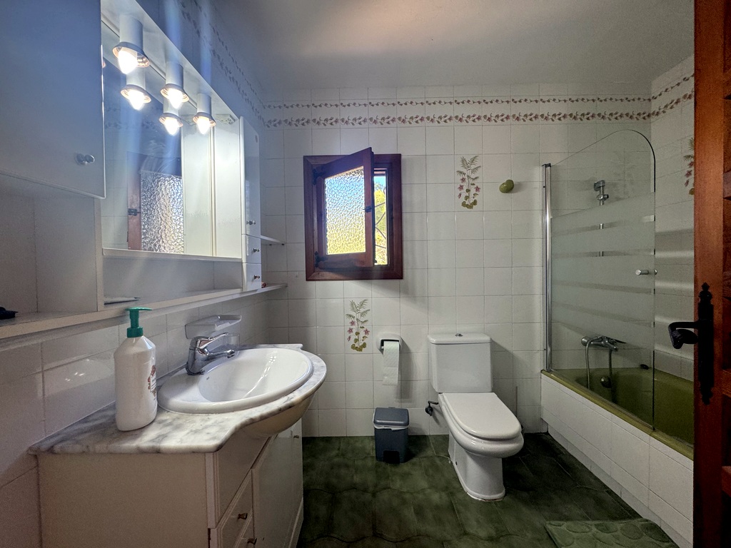 2601APBM - Chalet à vendre à Jávea, Balcón al Mar, avec piscine et jardin.