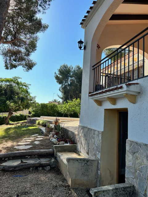 Villa te koop in rustige omgeving van Javea